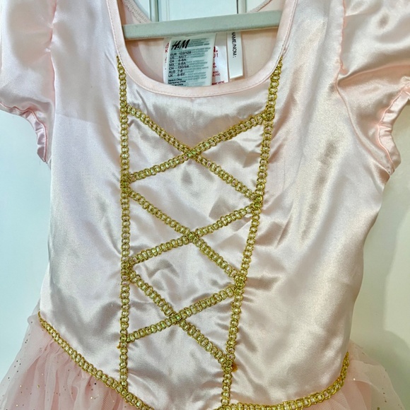 Girls Pink Princess Dress or Costume - Picture 2 of 5